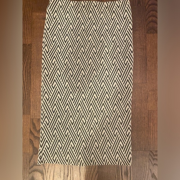 Zara high waist midi pencil skirt size S - Picture 3 of 6